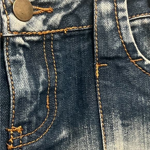 Denim Wash Skirt - Picture 5 of 8